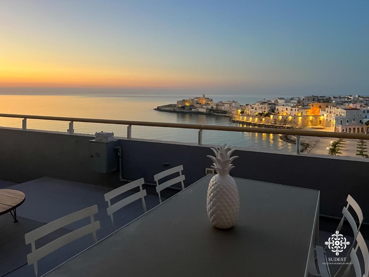 Infinito - Attico Sul Mare Vieste Exterior foto