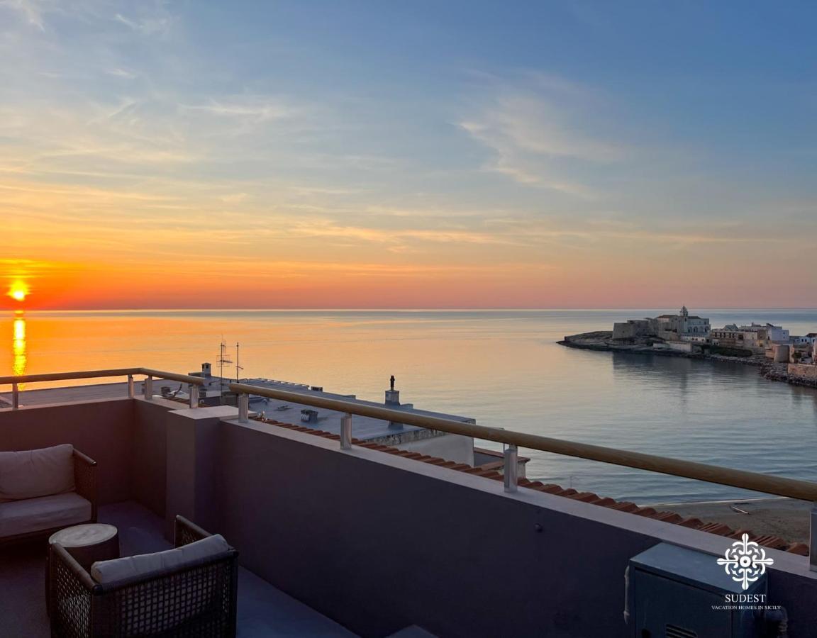 Infinito - Attico Sul Mare Vieste Exterior foto